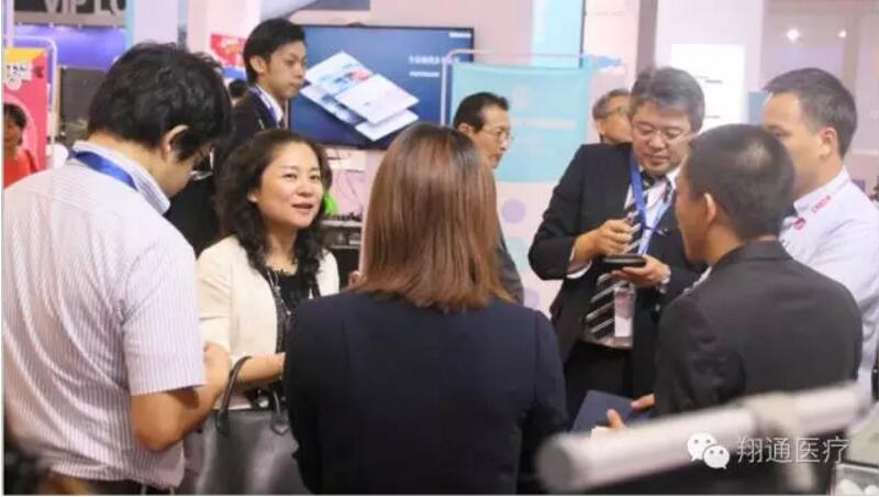 听说有人在翔通展台被挤掉鞋，您信吗？
