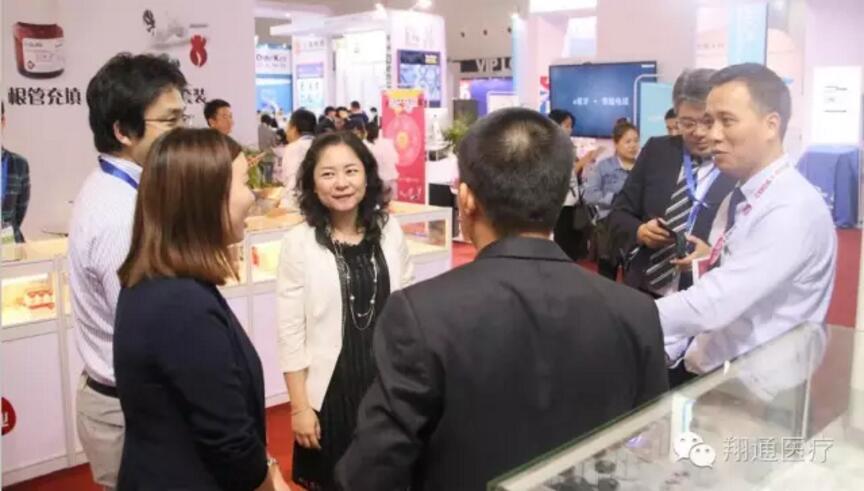 听说有人在翔通展台被挤掉鞋，您信吗？