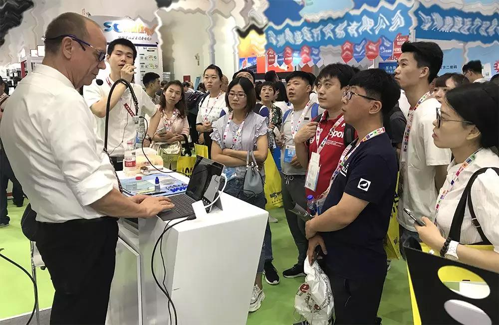 京见你的美 京见你的美